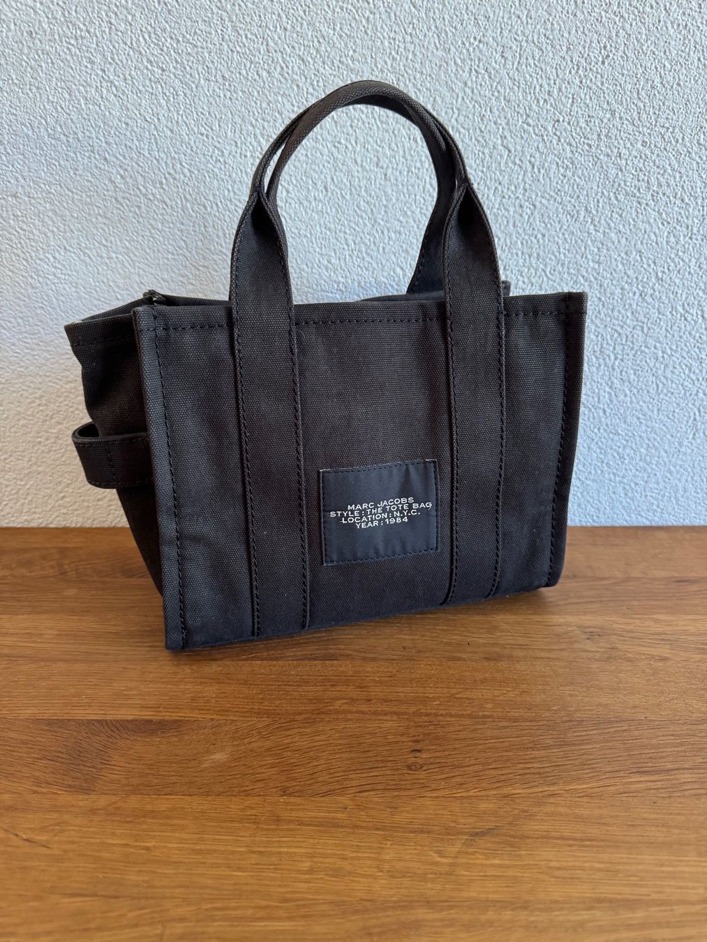 Marc Jacobs Borse da donna: Marc Jacobs The Tote Bag Mini, Schwarz Stoff – Usato da Frauenfeld venduto da guli11 2