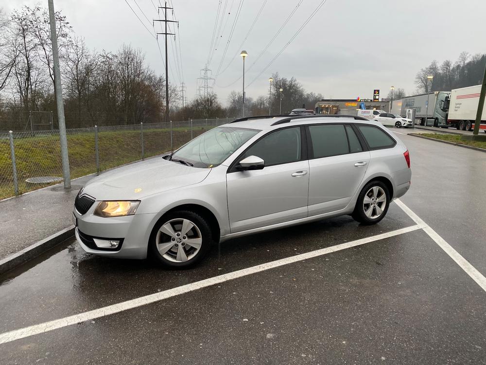 Skoda Octavia Combi 1.4 TSI - Sportpaket Dynamic