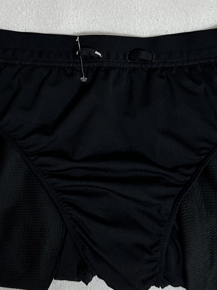 Nike Pantaloni: Nike kurze Hose G L – Usato da Maienfeld venduto da tobeyl2020 4