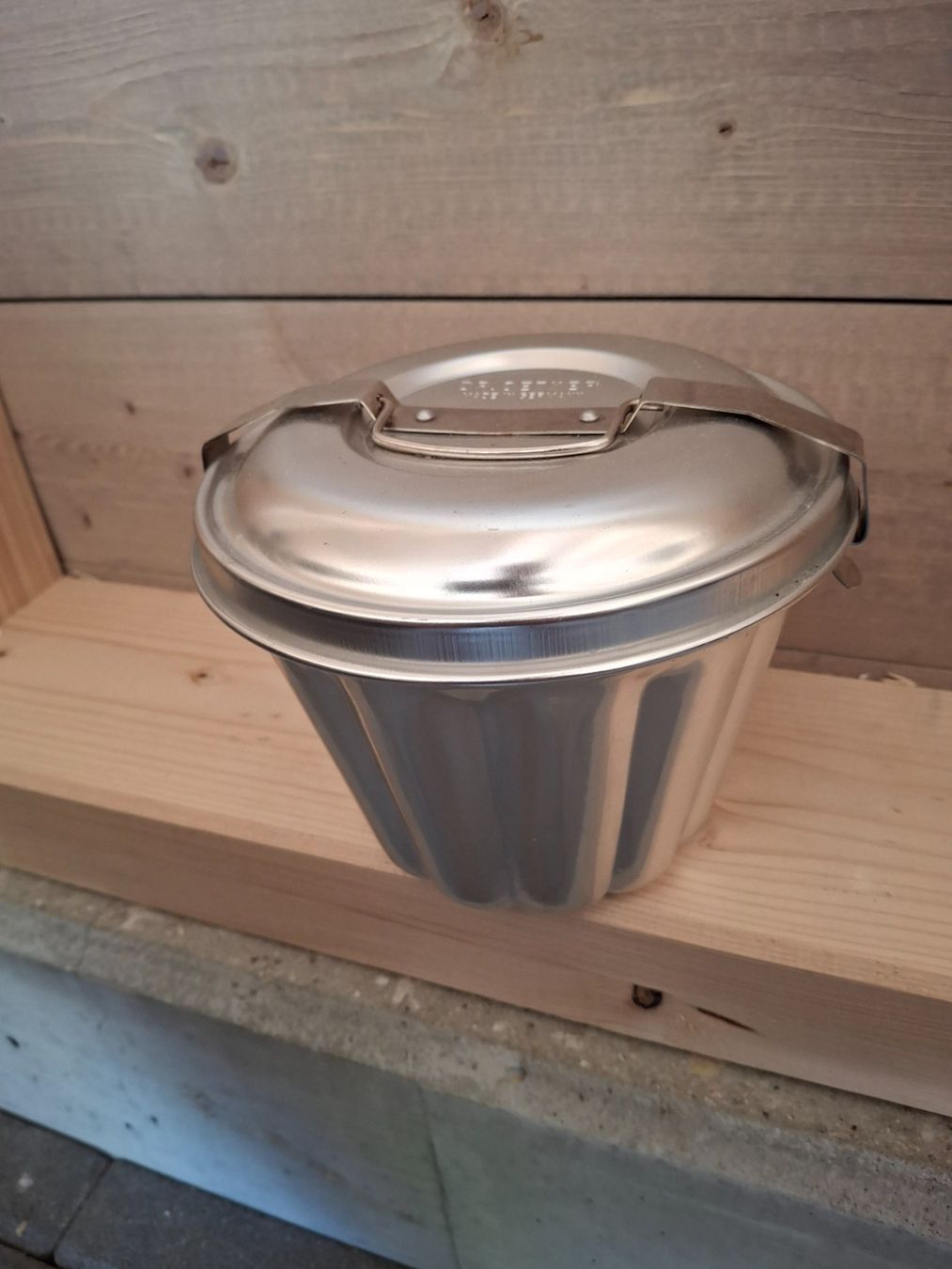 Backformen: Dr. Oetker Gugelhupfform mit Deckel 13cm gebraucht – Gebraucht aus Horriwil von TOKYONIGHTS 2