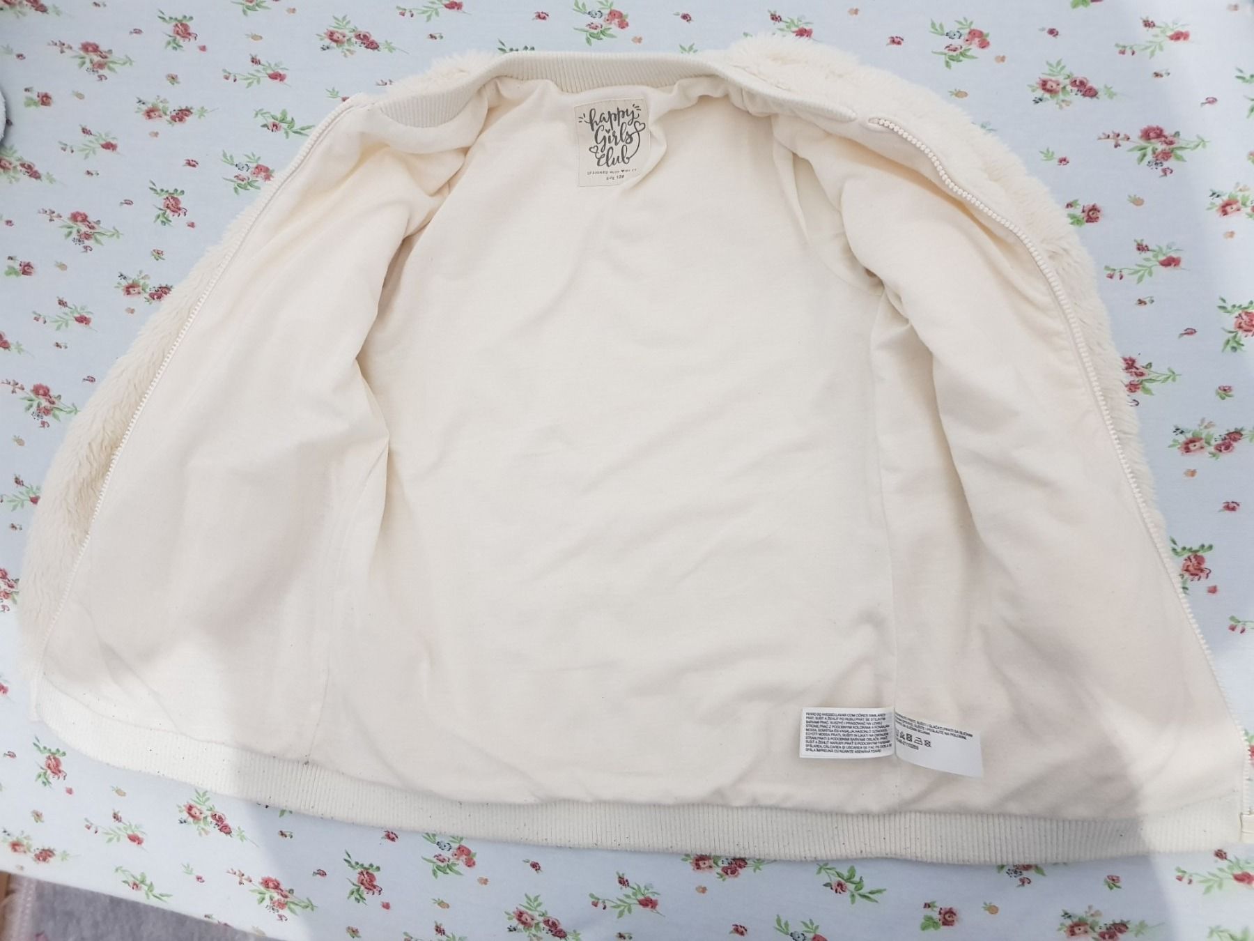 Maglioni & Felpe: Sweatshirt / Pullover Mädchen 128 – Usato da Biel/Bienne venduto da KatarinaFilip 2