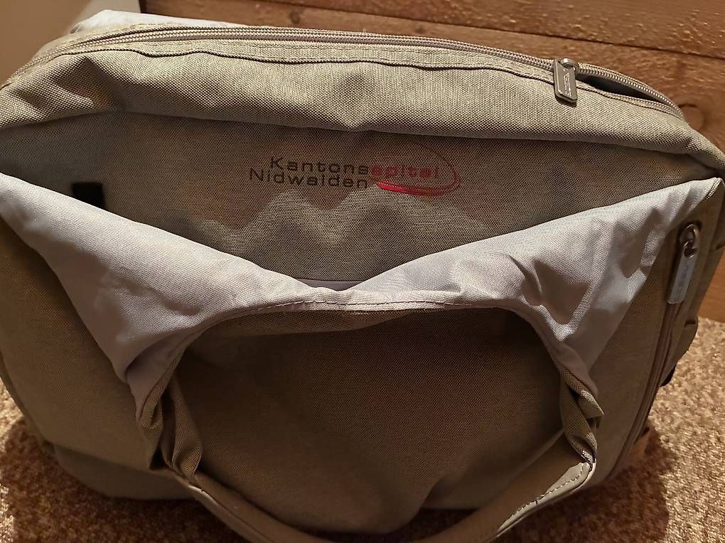 Borse & Zaini: Wickeltasche – Usato da Knutwil venduto da Momon 1