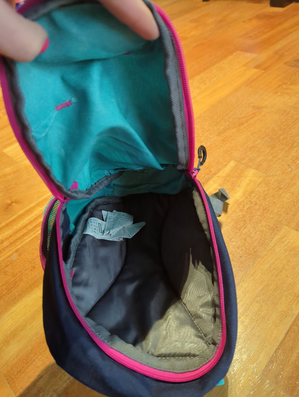 Decathlon Sacs & sacs à dos: Quechua Kinderrucksack 5L (B) – D'occasion à Eglisau par raf_hn2x 2