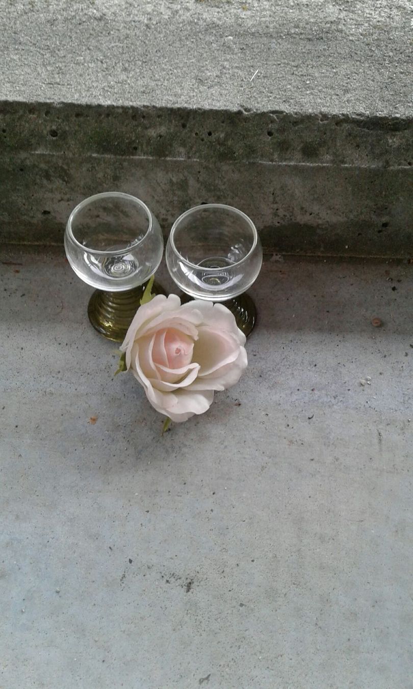 Bicchieri: 2 ANTIKE SCHNAPS GLÄSLI – Usato da Biel/Bienne venduto da dasi3