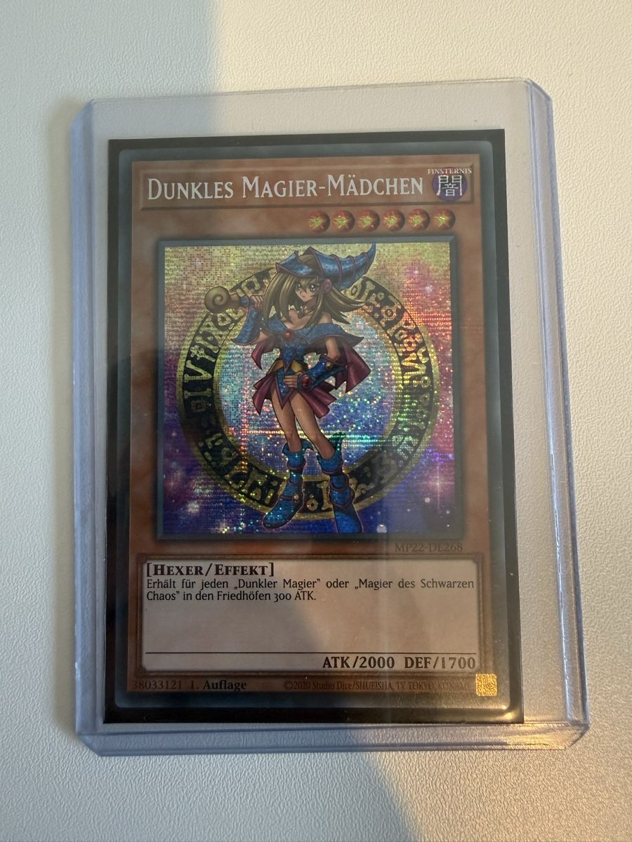 Cartoline: Dunkles Magier Mädchen  – Usato da Wangen b. Olten venduto da Miruku_chan