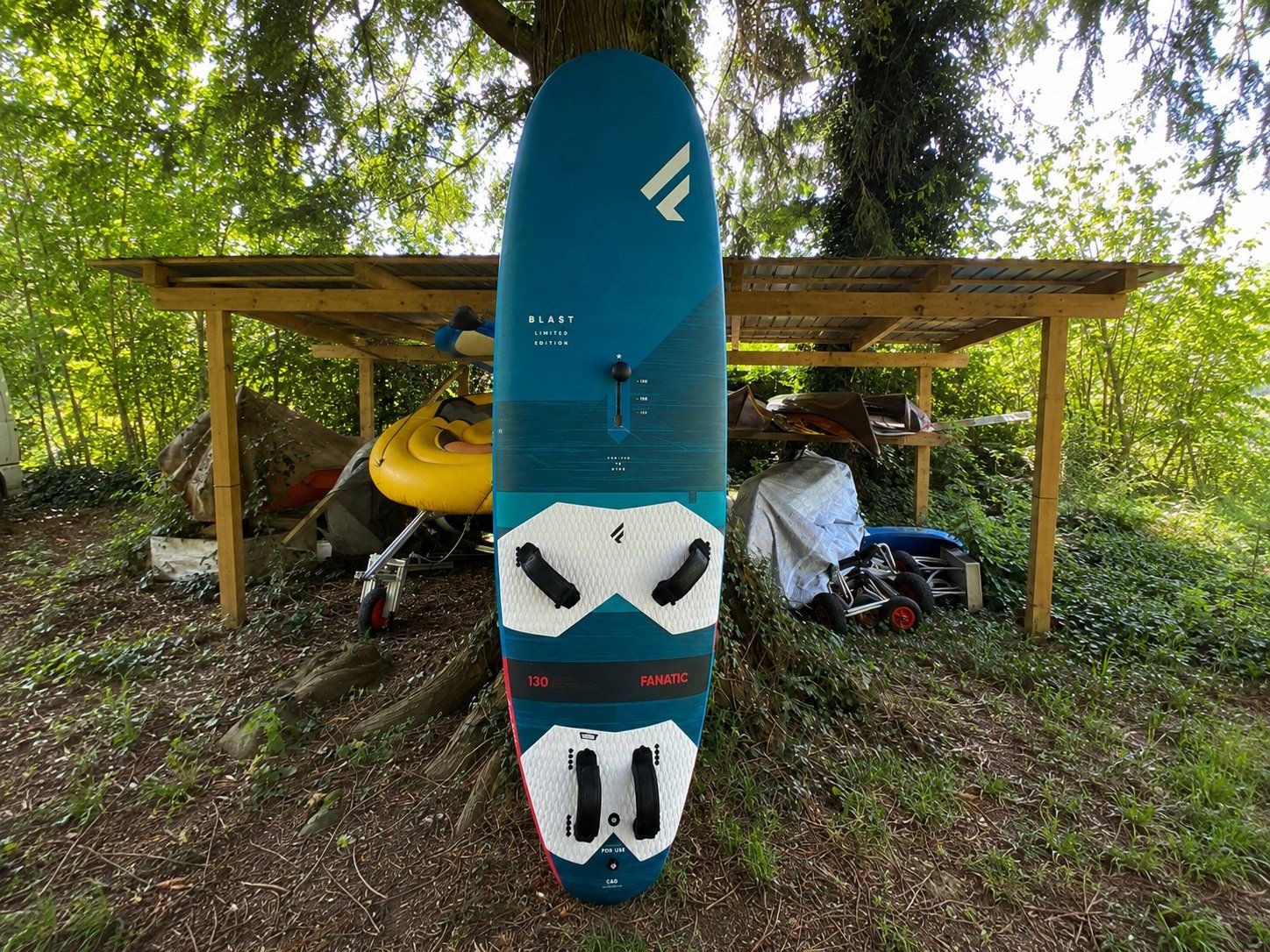 Planches de surf: Fanatic Blast Limited Edition 130L Windsurfboard – D'occasion à Hinwil par ibo_gf9s 1
