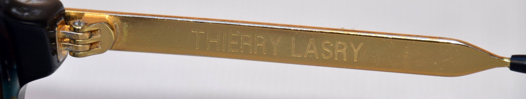 Brillen & Gläser: Thierry Lasry Sonnenbrille / lunettes de soleil – Gebraucht aus Collonges von Auganien 4