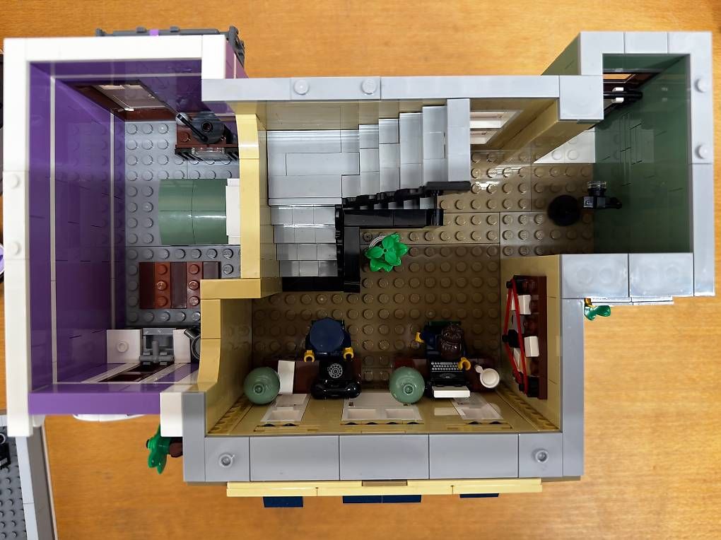 Lego Kit di costruzioni: Lego Creator Expert 10278 - Polizeistation – Usato da Weiach venduto da Stevo_Levo 3