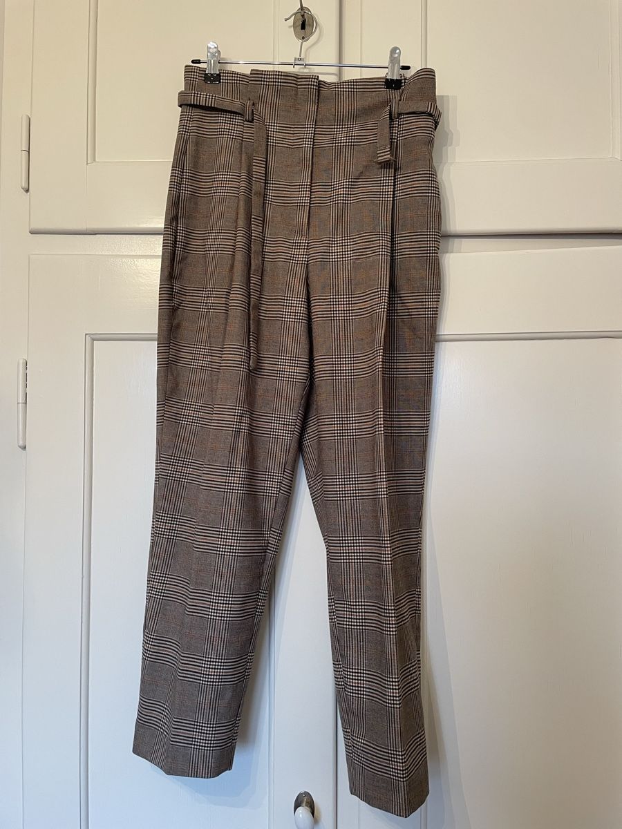 Zara Pantaloni: Zara Paperbag Hose Gr. M – Usato da Brugg AG venduto da Elle_1 1