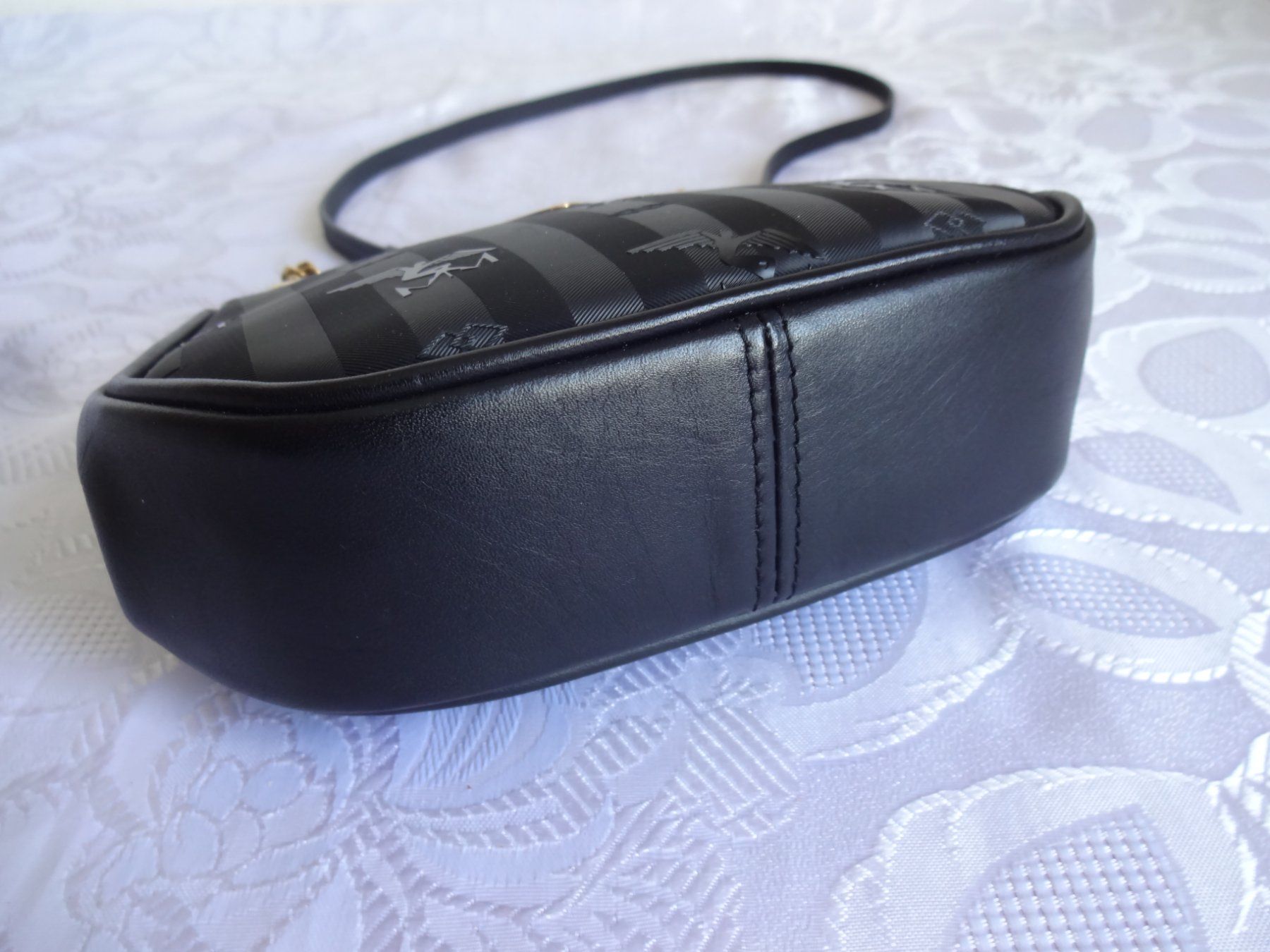 Maison Mollerus Sacs femmes: Orig." Maison Mollerus "Umhängetäschli oder Abendtasche – Neuf (Voir description) à Frauenfeld par jaho13 6