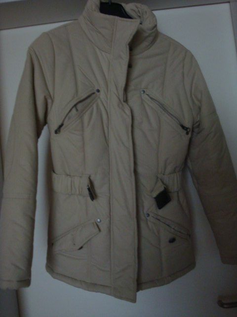Giacche: beige, warme Winterjacke Grösse 36 – Nuovo (secondo la descrizione) da Thun venduto da Ereli47 2