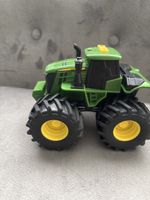 John Deere Traktor Spielzeug, gebraucht, super Zustand!