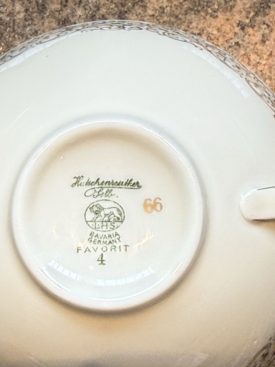 Hutschenreuther Set di piatti: Kaffeeservice – Usato da Rickenbach Sulz venduto da pbf9 1