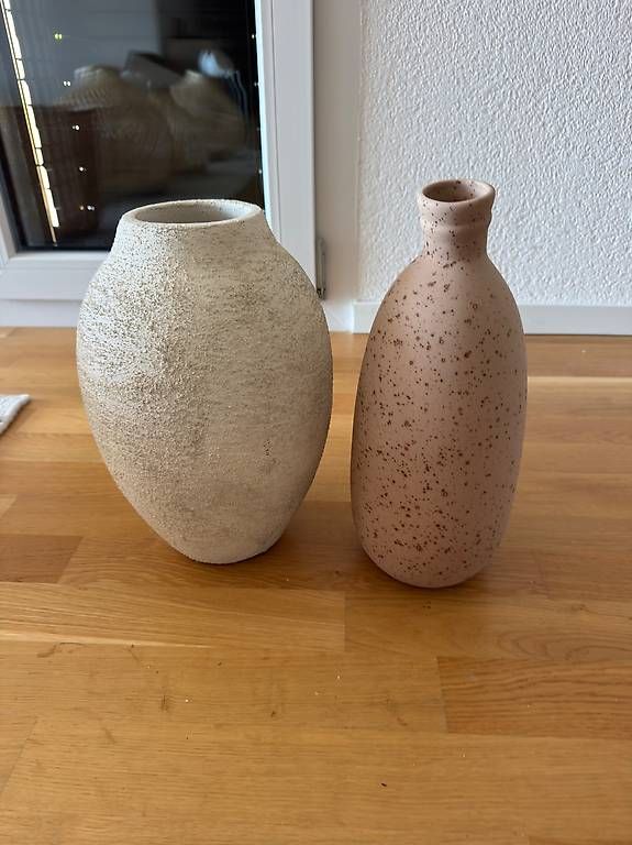 Pots de fleurs: 2 pots de fleurs – Neuf avec emballage d'origine à Yverdon-les-Bains par ele_z7jf