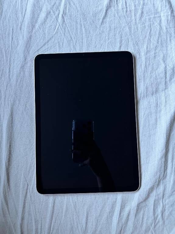 Apple Tablet PC: iPad Air 11'' 64gb, Magic Keyboard et Apple Pencil – Usato da Les Reussilles venduto da elinhasalottosay 2