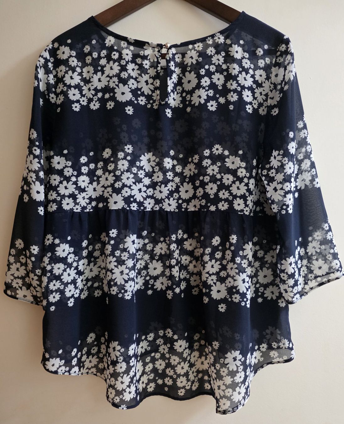 Camicette: Sommerliche Bluse mit Blumenmuster , Top Zustand! – Usato da Basel venduto da sci_67ms 7
