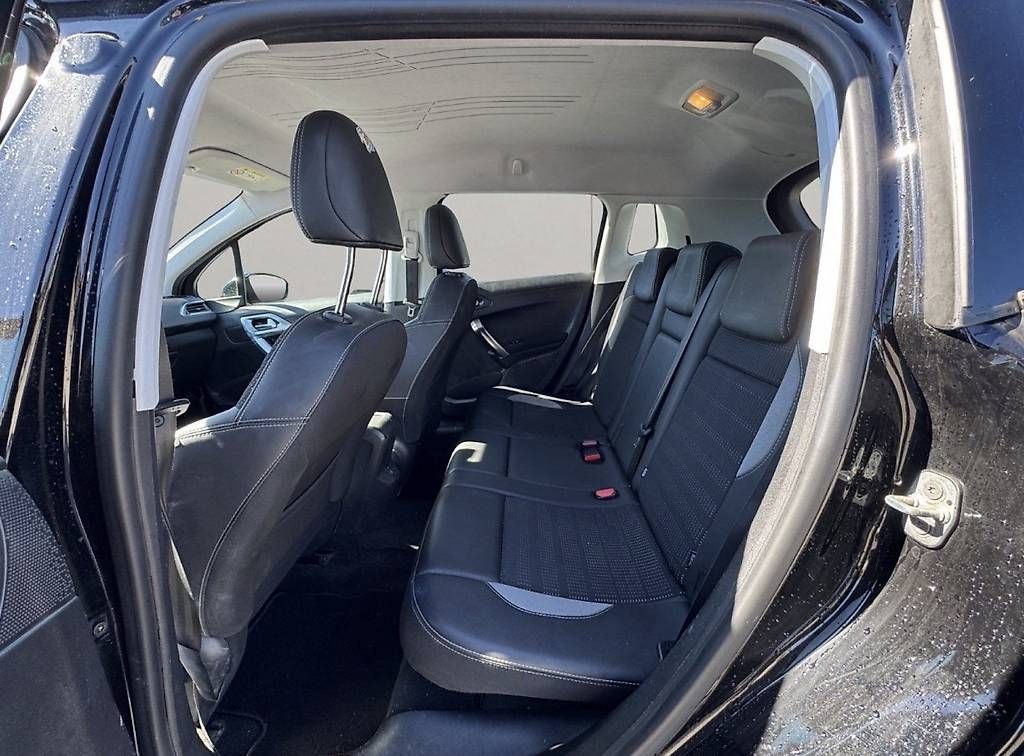Autos: Peugeot 2008 1.2 e STT – Gebraucht aus Biel/Bienne von Alayy 8