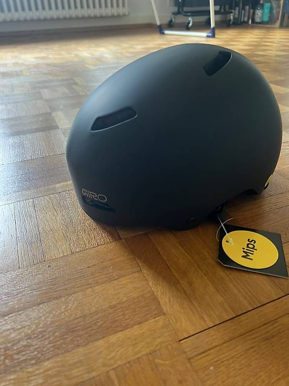 Giro Caschi: Velohelm Giro Quarter FS MPS – Nuovo (secondo la descrizione) da Basel venduto da tsulih