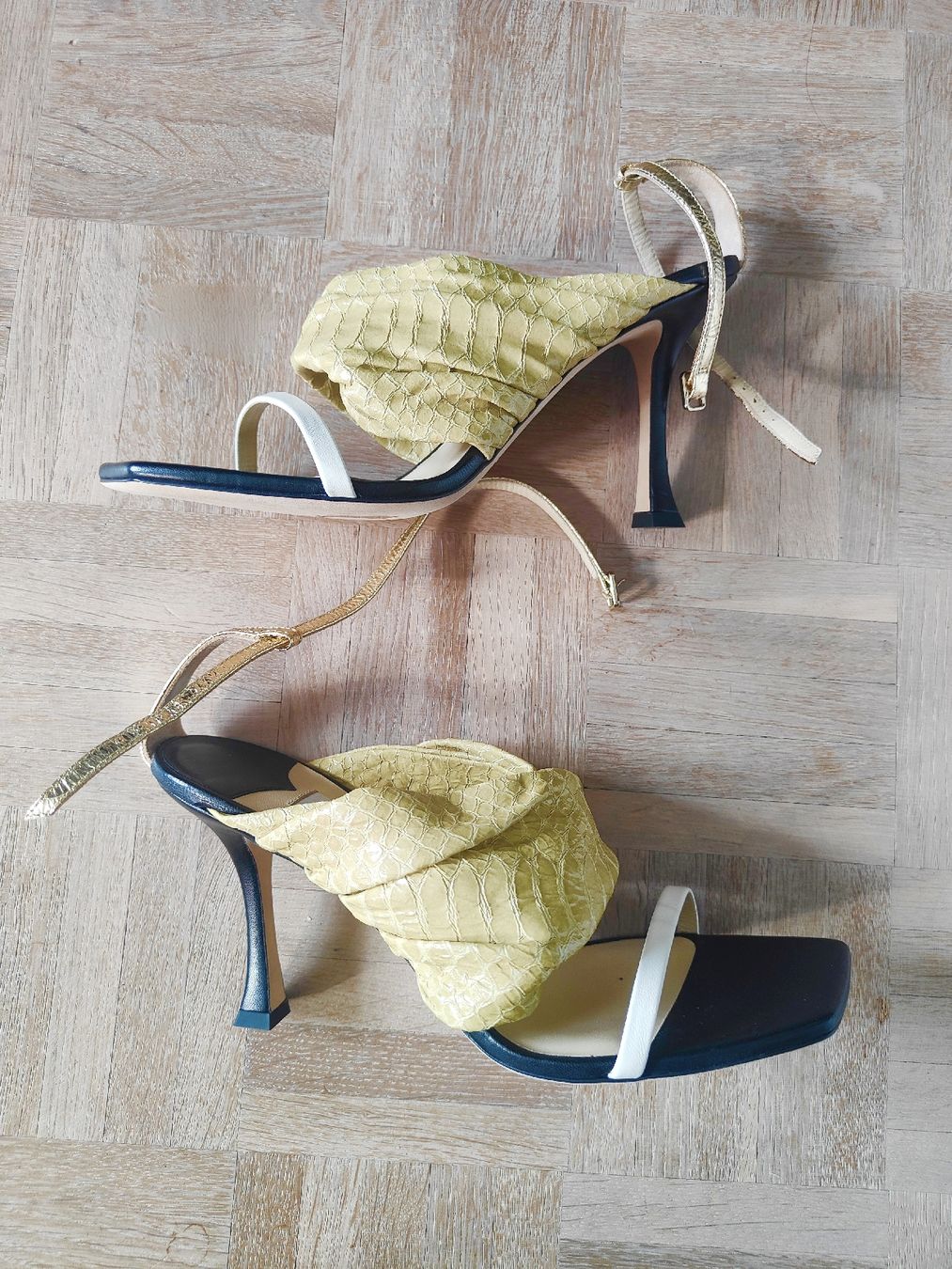 Scarpe da donna: Sandali JIMMY CHOO Ocean – Nuovo e nell'imballaggio originale da Morbio Inferiore venduto da isa_nl66