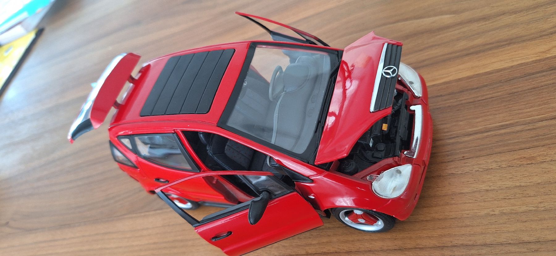 Mercedes-Benz Modellini d'auto: Mercedes Modell A 140 1:18 – Nuovo e nell'imballaggio originale da Brugg AG venduto da bacbac5757 8