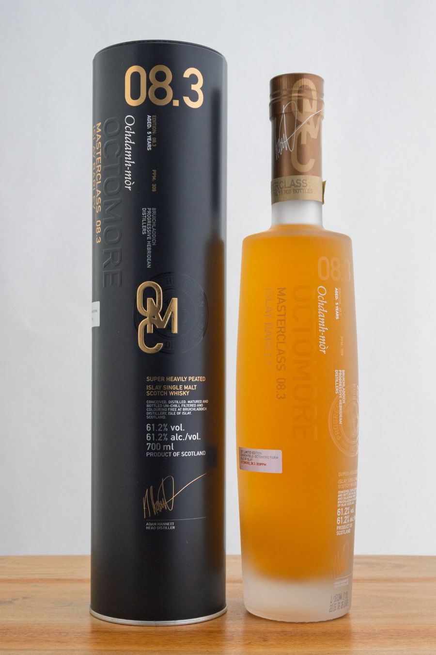 Octomore Bevande alcoliche: Octomore - 08.3 – Nuovo e nell'imballaggio originale da Zofingen venduto da maltpoint