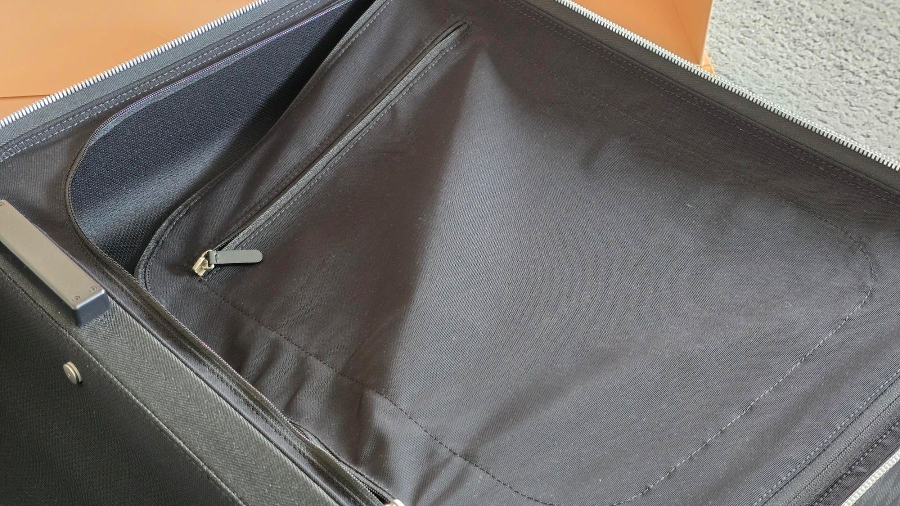 Louis Vuitton Valigie: Louis Vuitton Trolley Koffer Horizon Damier Graphite 55 – Nuovo (secondo la descrizione) da Rapperswil SG venduto da nina_201306 7