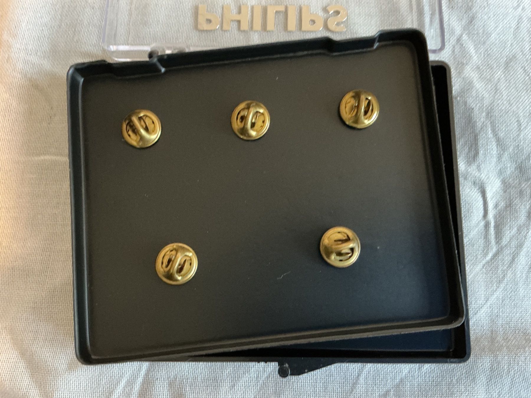 Placchette & Badge: Pin-Set – Nuovo e nell'imballaggio originale da Niederhasli venduto da ercp4 2