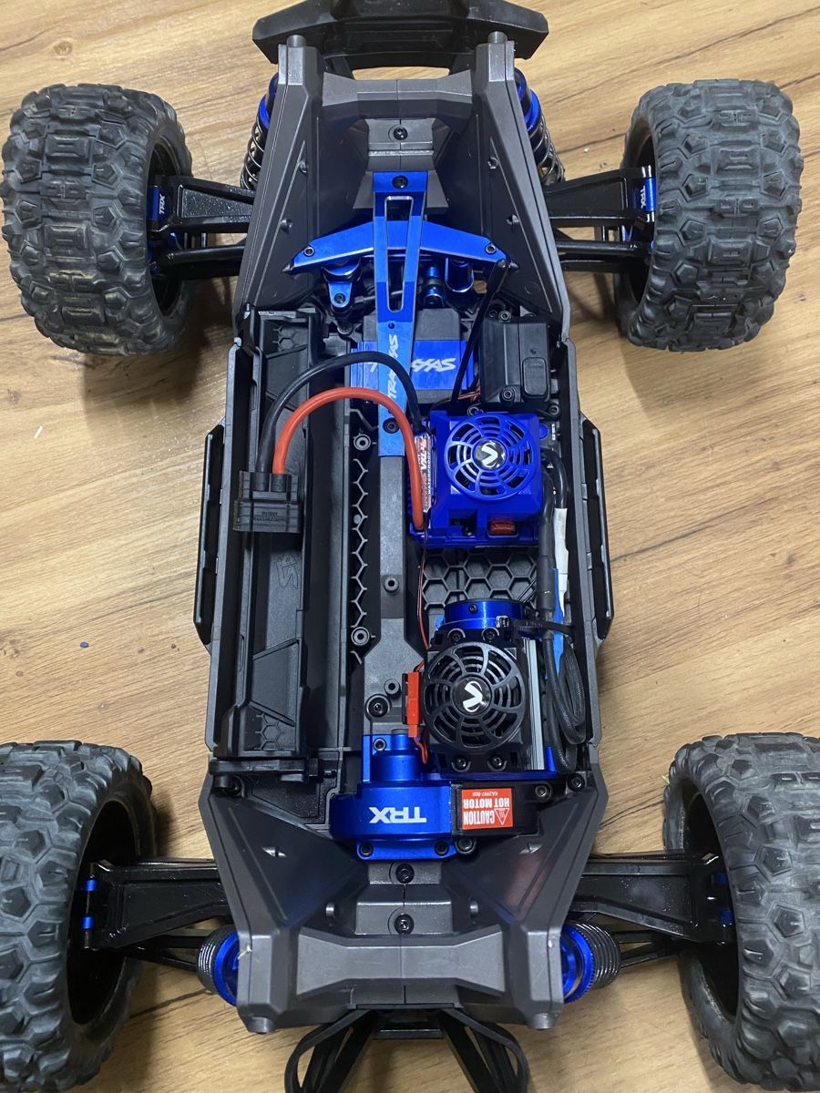 Traxxas Modellismo RC: RC Auto Traxxas Maxx Ultimate Ford Modell gebraucht – Usato da Hinteregg venduto da RomanoB 5