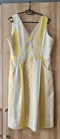 Sommerkleid ohne Ärmel