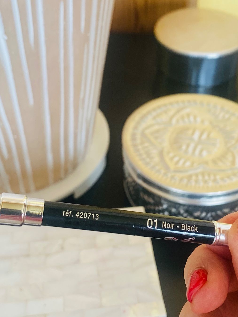 Clarins Make-up: CLARINS EYE PENCIL  noir 01 – Usato da Belmont-sur-Lausanne venduto da chu_vxf5 1