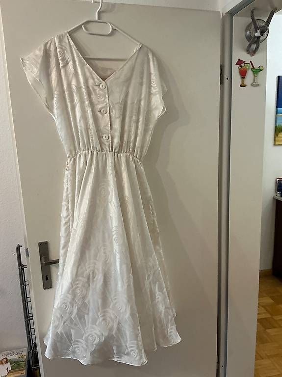 C&A Vestiti: Nostalgie Weisses Kleid mit Bolerjäckchen Grösse 40 – Usato da Oberwil BL venduto da Nikki13 2