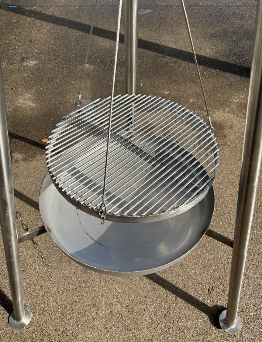 Griglie: Dreibein-Grill Chromstahl 60cm – Nuovo (secondo la descrizione) da Niederdorf venduto da DieMetallbauer 2