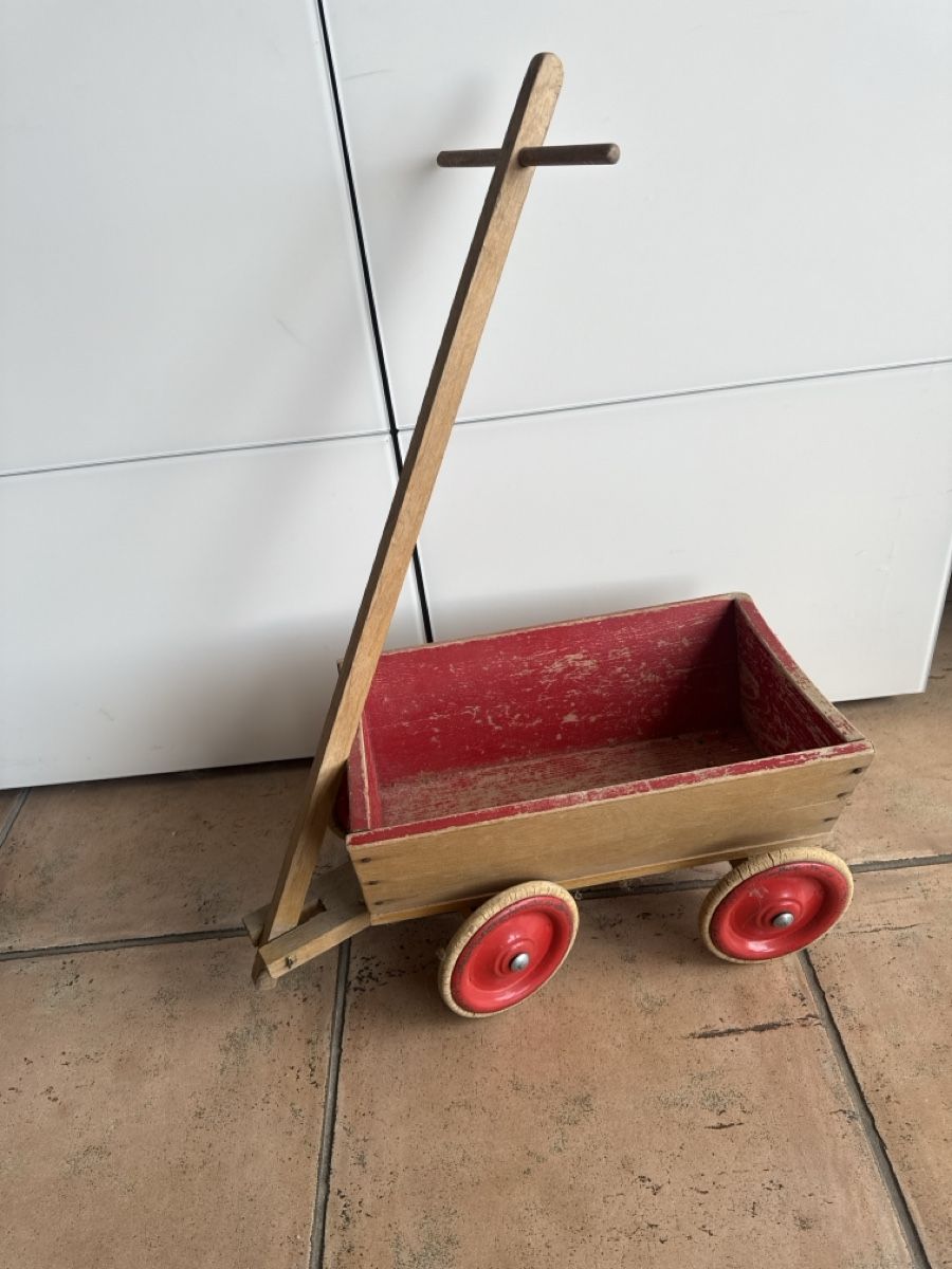 Carrozzine: Bollerwagen – Usato da Horriwil venduto da Carrera68