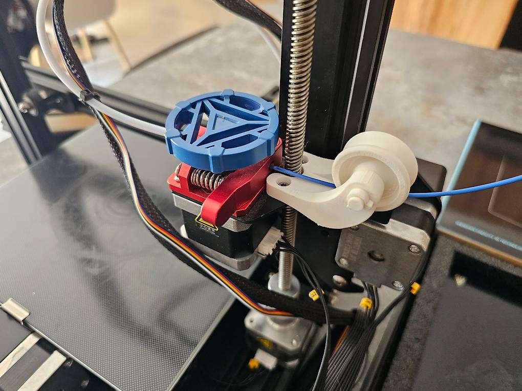 Creality Stampanti 3D: Imprimante 3D CREALITY Ender 3 V2 avec options – Usato da Choëx venduto da nic_x5wd 1