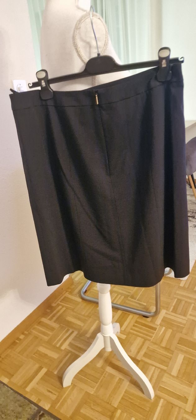 Hugo Boss Röcke: Hugo Boss Rock Gr 42 – Gebraucht aus St. Gallen von mania03 2