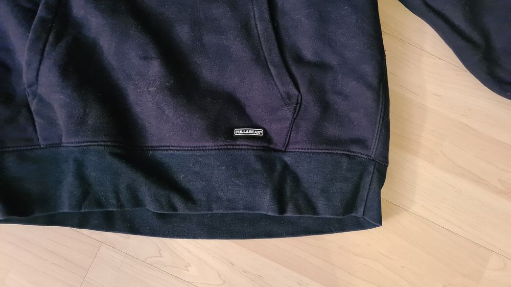 Pull&Bear Pulls & Sweat-shirts: Hoodie, Kapuzenpullover von Pull&Bear, Gr. S, aber gröss – D'occasion à Suhr par andreas_2008 1