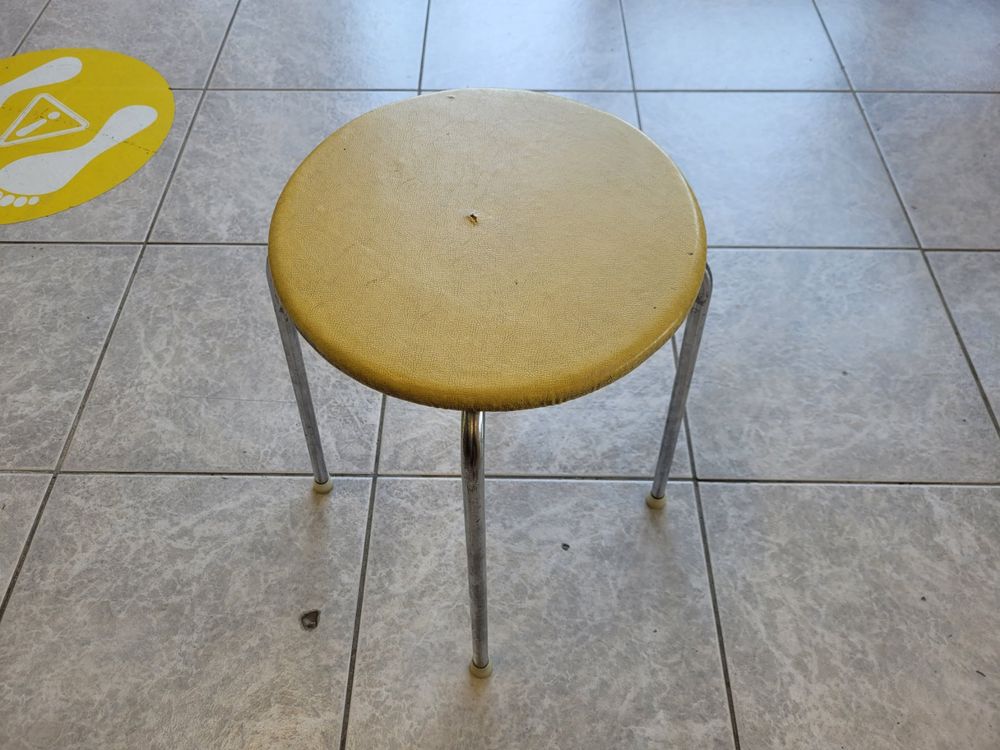 Leitmotiv Hocker Cherish - Stapelbarer Küchenhocker In Zartem Rosa