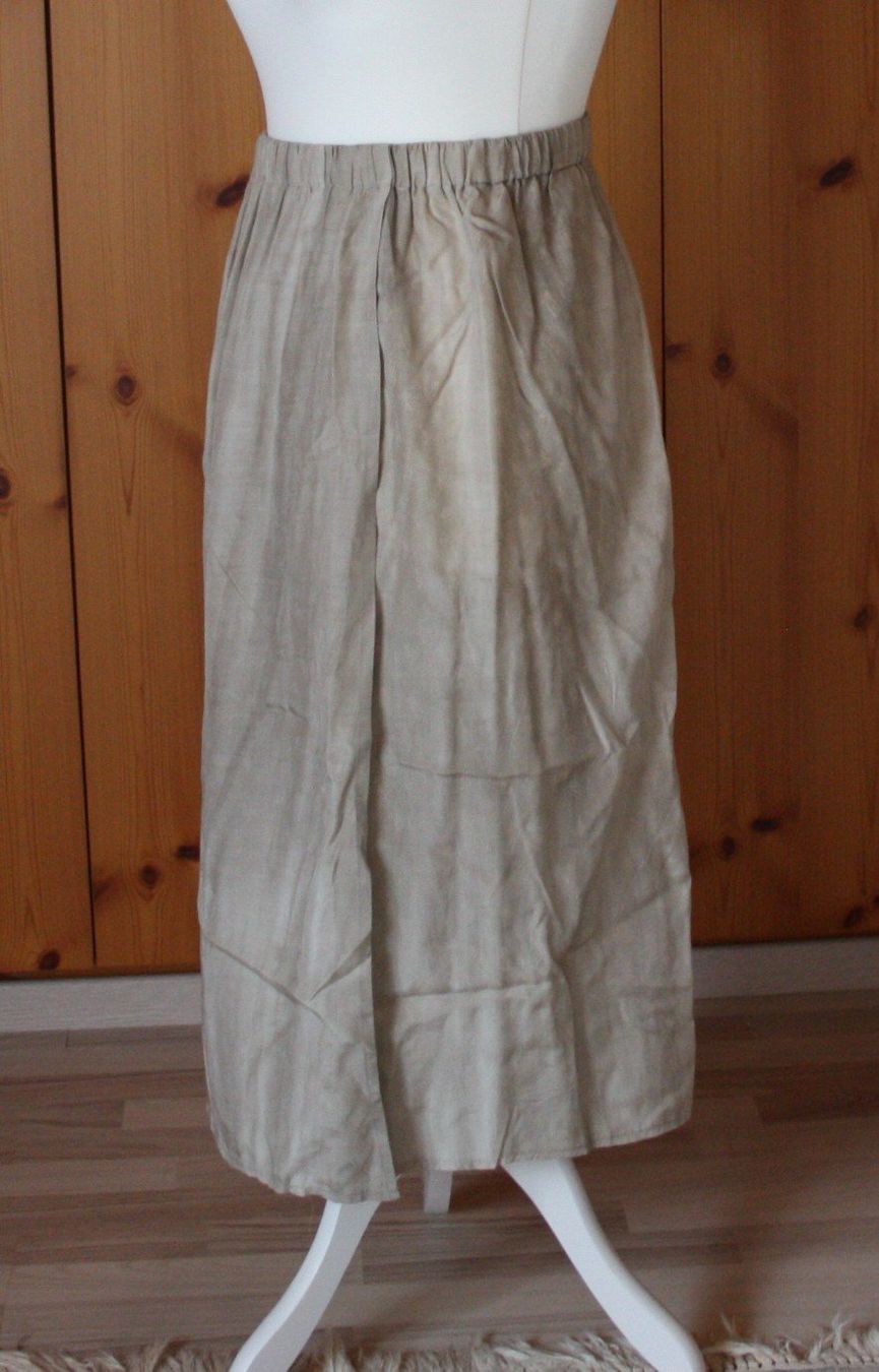 Gonne: Rock Jupe LUTZ TEUTLOFF beige Gr. 36 – Usato da Flüelen venduto da Diversicum-Vintage 1