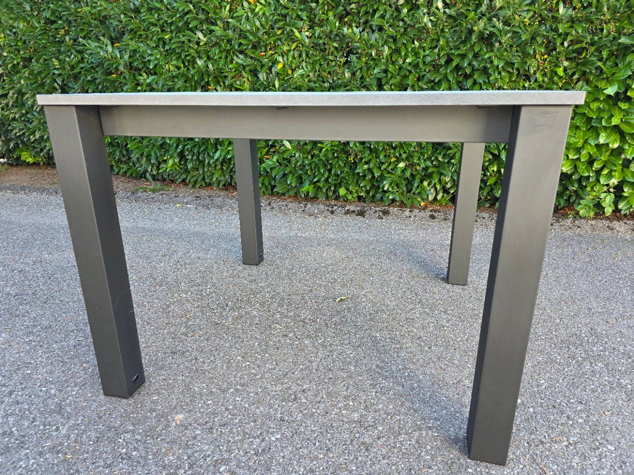 Set di tavolo e panche: Table haute pour salle à manger – Usato da Neyruz FR venduto da jlz_2mzz 9