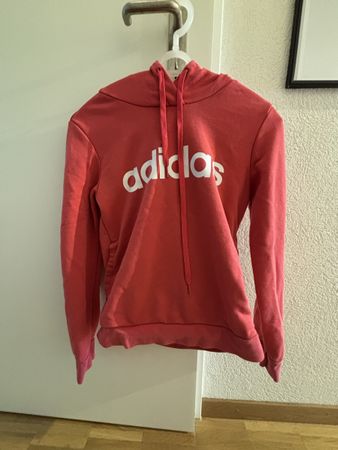 Adidas Hoodie in der Grösse XS