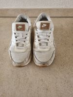 Nike Air Max Schuhe, helle Farbe, 38