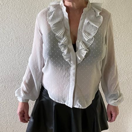Bluse weiss transparent Rüschen Rüschenbluse Gr. 38 (Nr. 43)