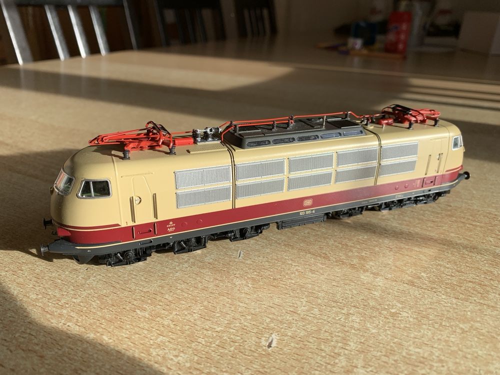 Märklin 37573, DB BR 103, mfx, Sound (Neu (gemäss Beschreibung)) in ...