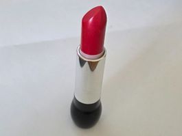Rouge à lèvres UMA 37 Rouge Brillant neuf
