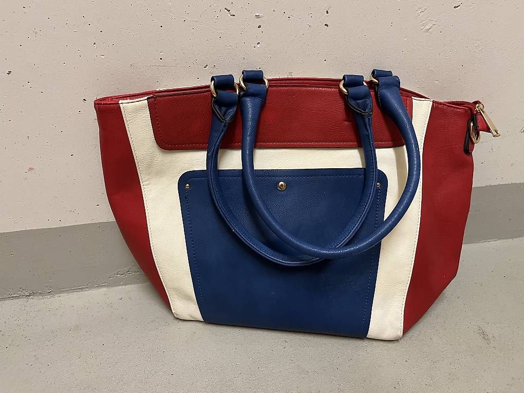 Borse da donna: Handtasche – Usato da Bürglen TG venduto da SalomeBu24 1