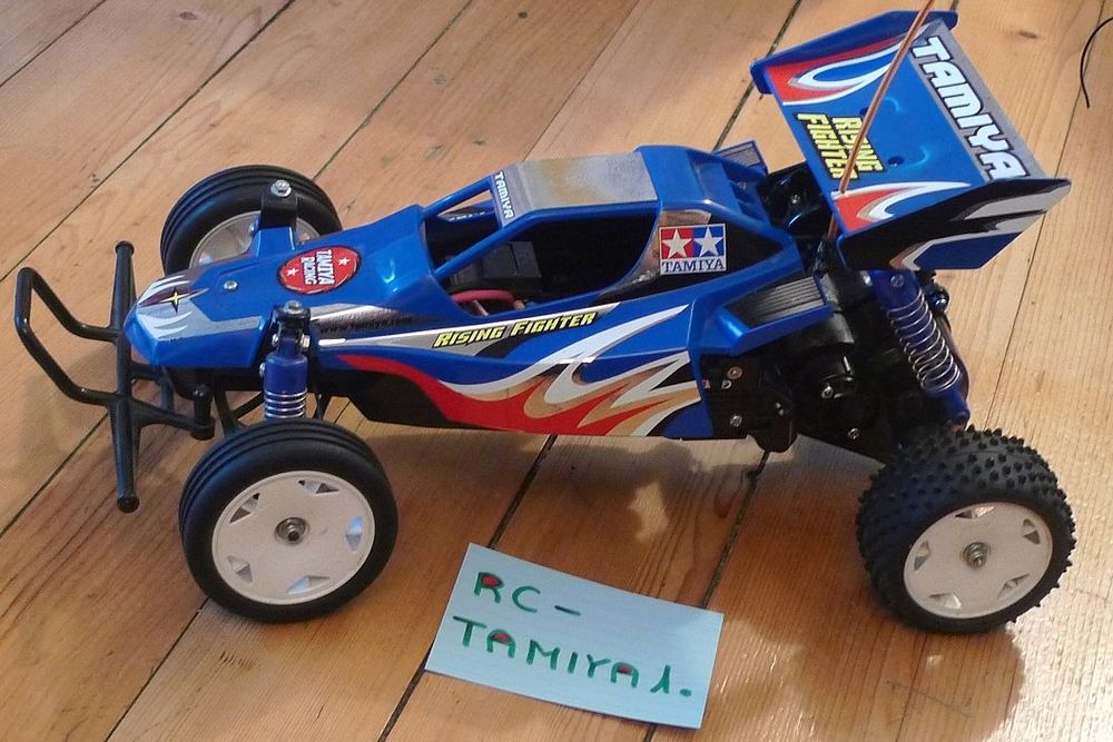RC-TAMIYA 1. (Defekt) in Bern für CHF 50 – mit Lieferung auf Ricardo kaufen