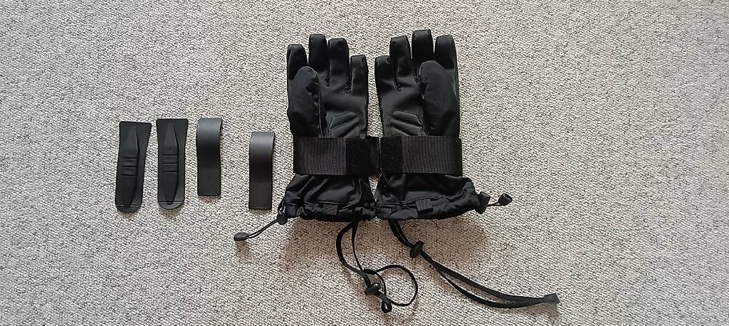 Guanti & manicotti: Handschuhe Dakine Wristguard Junior – Usato da Alt St. Johann venduto da mar_rgq8 1