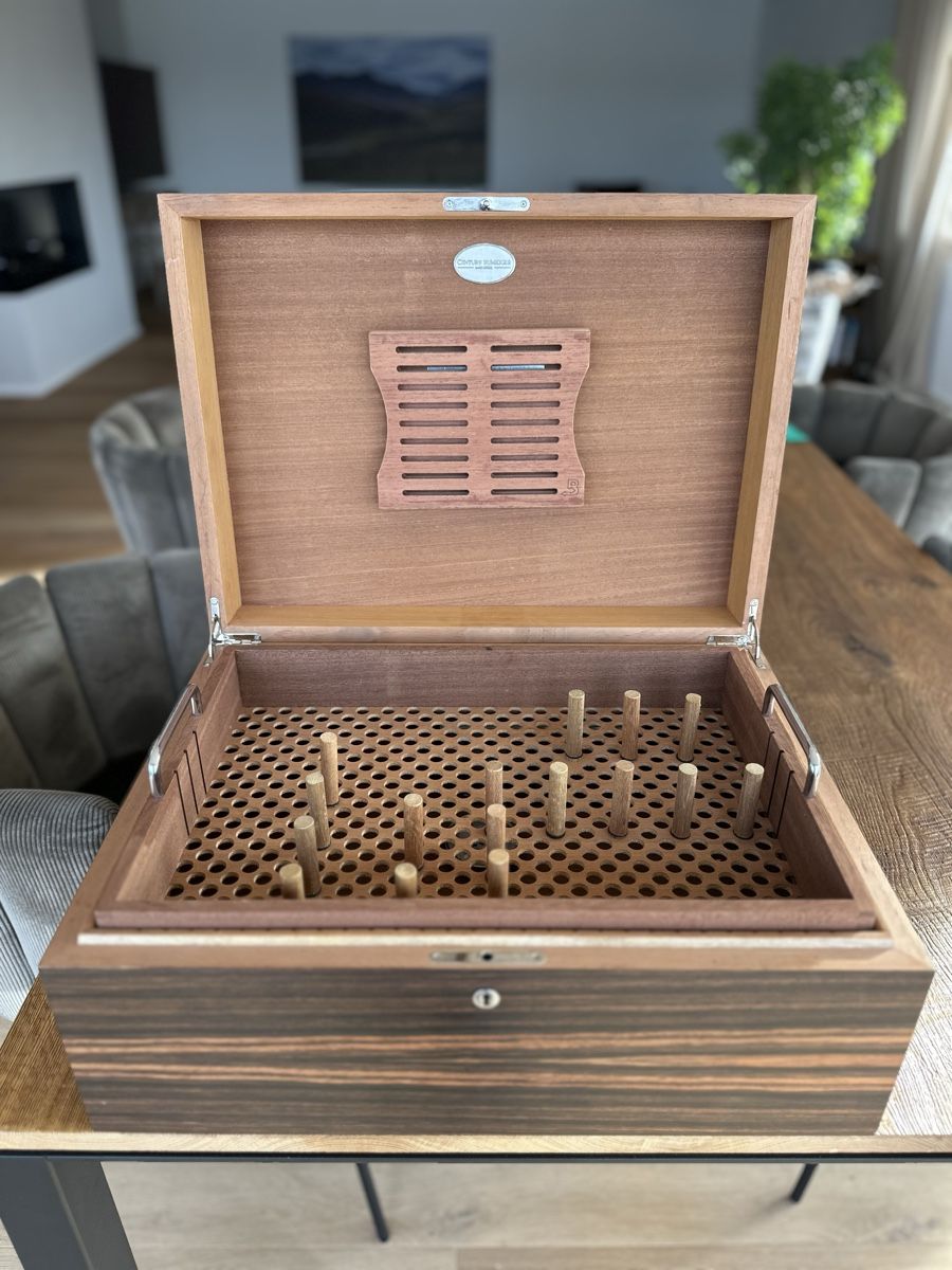 Humidor per sigari: Century Humidors Marc André – Usato da Wollerau venduto da HuberN 2