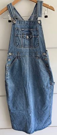 Retro Vintage Latzkleid aus hellblauem Jeans, Grösse S/M