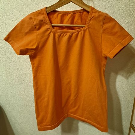 Tshirt in Peachfarbe